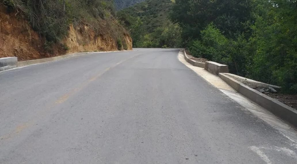 Pavimentación de la vía Belén – Tutazá registra un avance del 97% de ejecución reporta la Gobernación