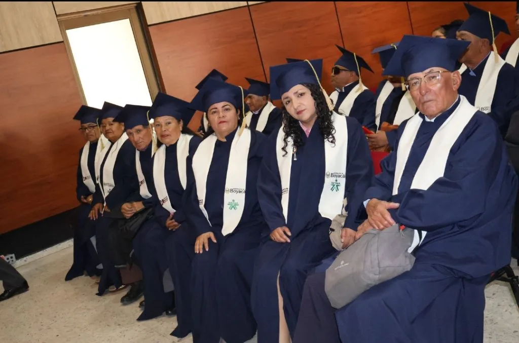 Lotería de Boyacá y SENA profesionalizan a los "Emprendedores de la Suerte"