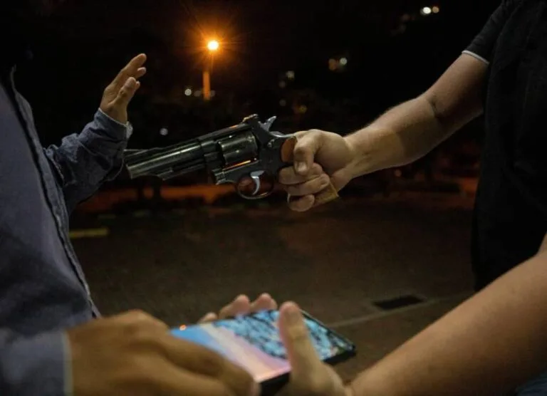 Millonario robo a Estación de Servicio en el municipio de Corrales   