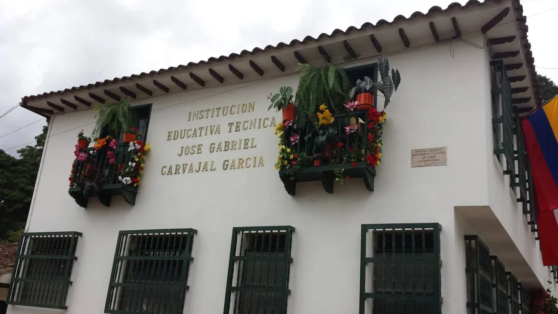 Instituciones Educativas de Chiscas y Tenza llevan meses esperando asignación de docentes