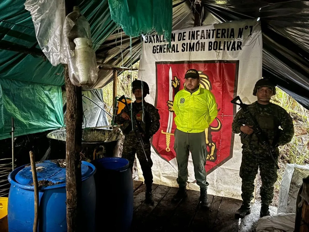 Desmantelan infraestructura de procesamiento de clorhidrato cocaína en Boyacá