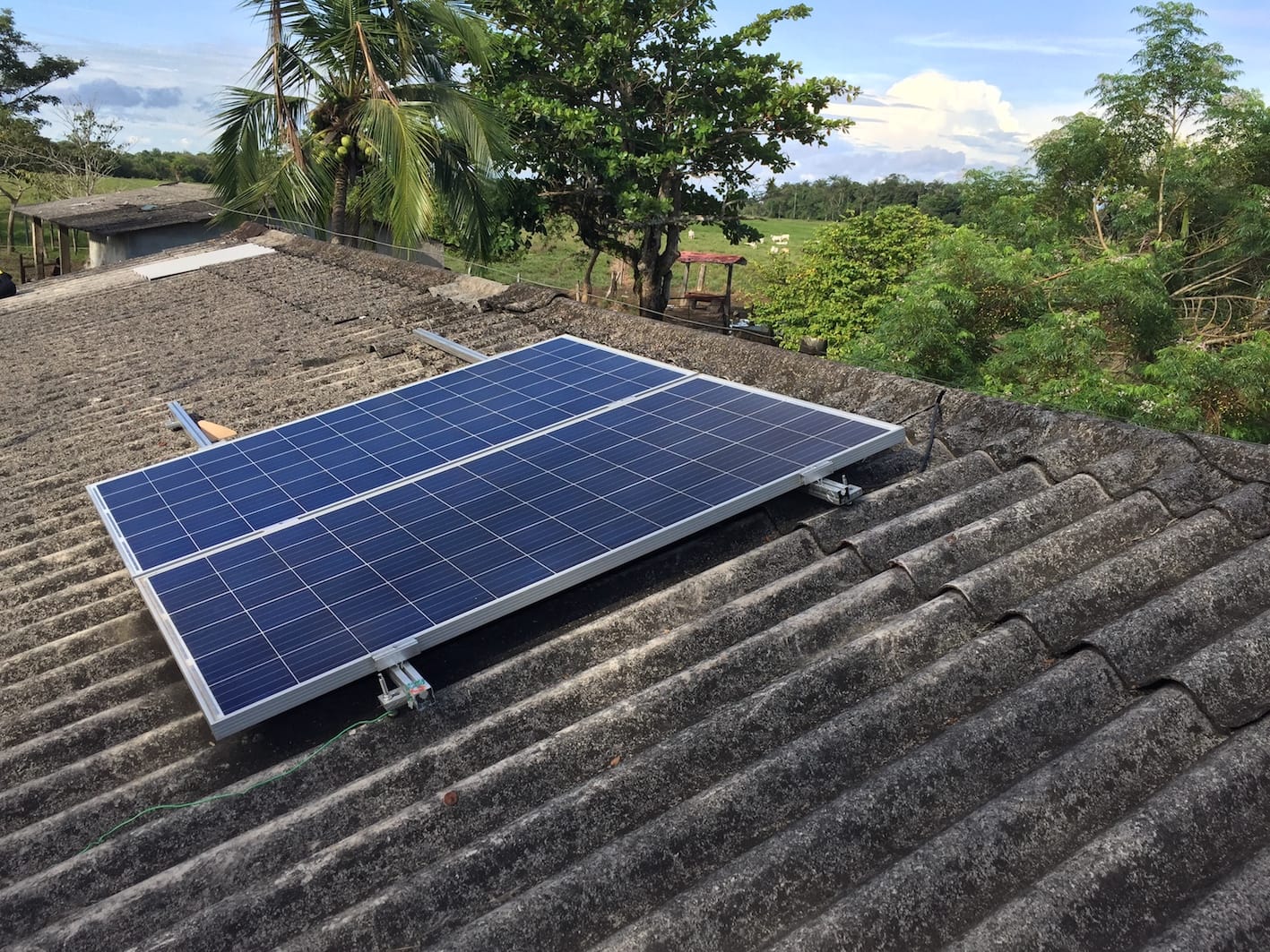  Sistemas de energía solar llegan a lomo de mula a zonas apartadas de 30 municipios de Boyacá