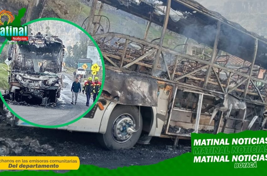  Emergencia en Boyacá: Bus interdepartamental se incendió en la vía Socha – Paz de Río