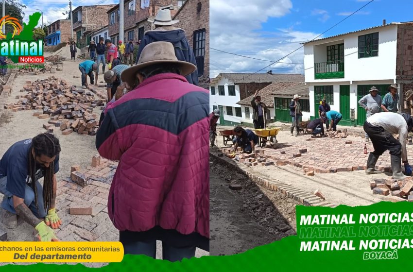  Comunidad de vereda Santa Ana en Monguí ha construido cerca de 300 metros de adoquinado con recursos propios.